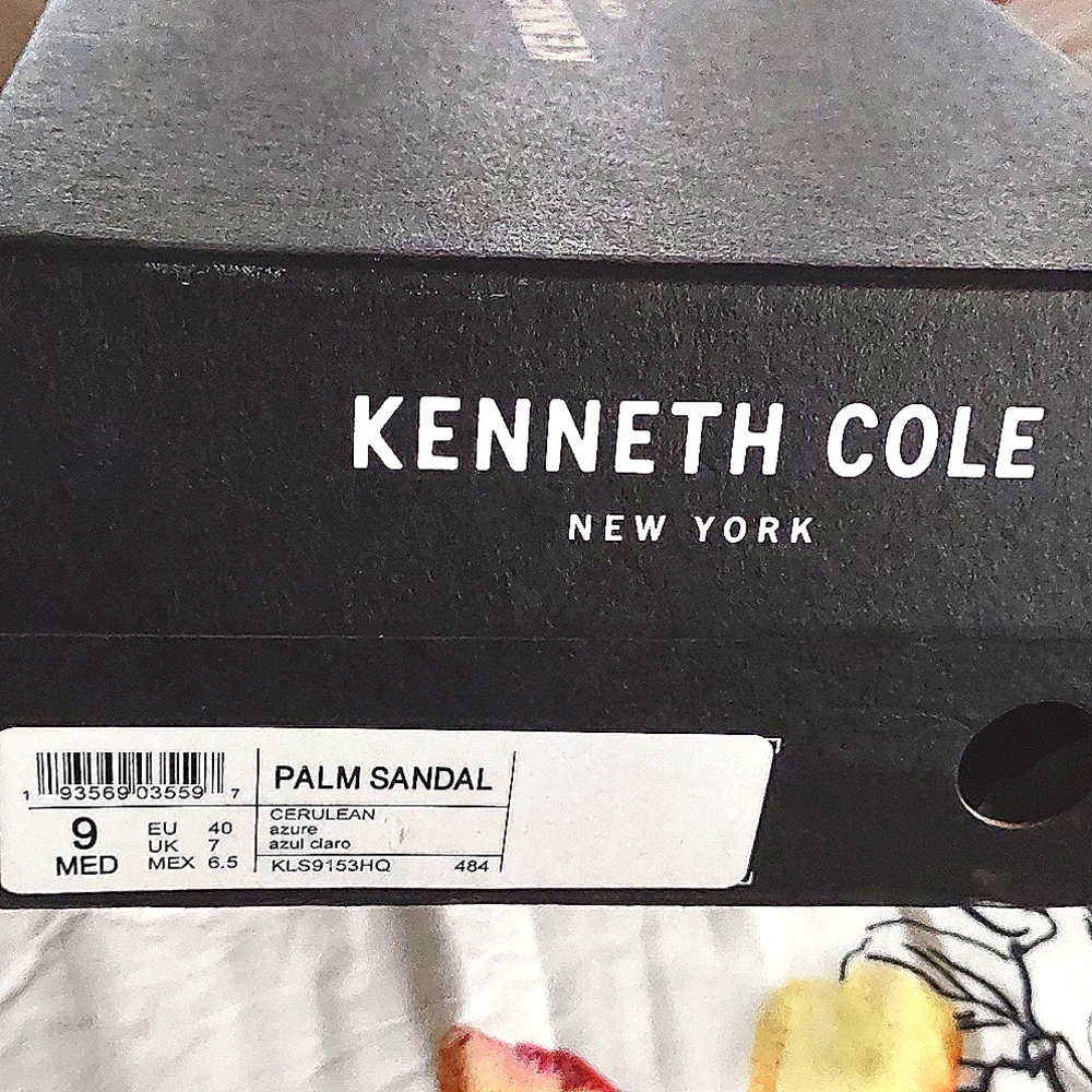 KENNETH COLE PALM SANDALS *CERULEAN/AZURE BLUE - Picture 14 of 17